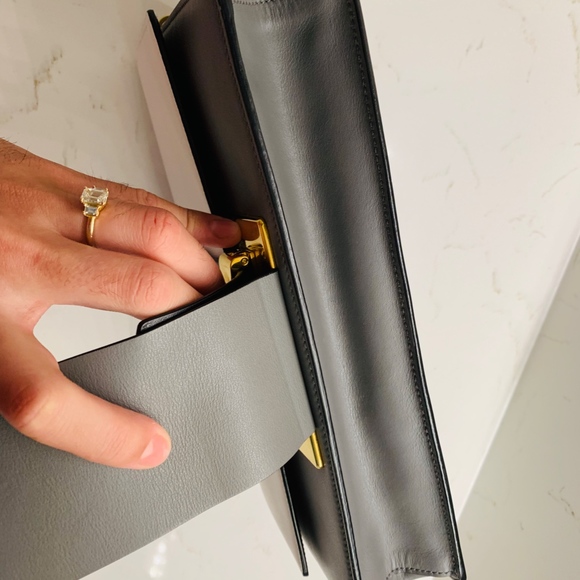 SOLD - Prada City Ribbon Bag PRISTINE Condition - Picture 2 of 8